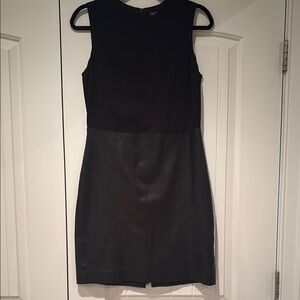 Vince Elegant Black Sleeveless Dress with Leather Skirt Size 6